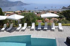 Esclusiva villa di 1200 mq in affitto Saint-Jean-Cap-Ferrat, Provenza-Alpi-Costa Azzurra