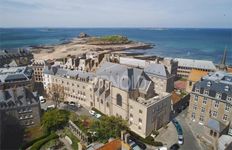 Appartamento di lusso di 109 m² in vendita Saint-Malo, Bretagna