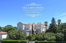 Appartamento di prestigio di 94 m² in vendita Saint-Raphaël, Francia