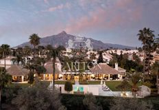 Prestigiosa villa in affitto Marbella, Andalusia