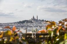 Terreno in vendita a Buttes-Chaumont, Villette, Bas Belleville Île-de-France Parigi