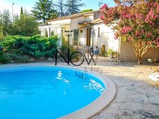 Casa di lusso in vendita a L\'Isle-sur-la-Sorgue Provenza-Alpi-Costa Azzurra Vaucluse