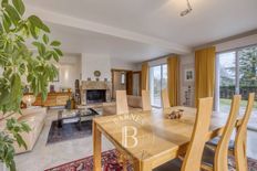 Villa in vendita a Divonne-les-Bains Alvernia-Rodano-Alpi Ain