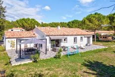 Casa di lusso in vendita a Bagnols-en-Forêt Provenza-Alpi-Costa Azzurra Var