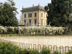Villa in vendita a Lomagna Lombardia Lecco