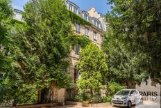 Appartamento di lusso di 69 m² in vendita 6 Rue Henner, Provence-Opéra – Grands Boulevards, Parigi, Île-de-France