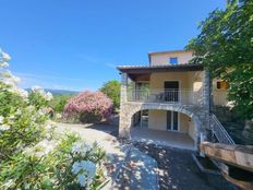 Casa di lusso in vendita a Les Vans Alvernia-Rodano-Alpi Ardèche