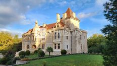 Castello in vendita - Angoulême, Francia