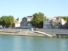 Casa di lusso di 123 mq in vendita Arles, Francia