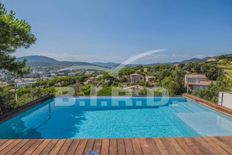 Villa in vendita a Sainte-Maxime Provenza-Alpi-Costa Azzurra Var