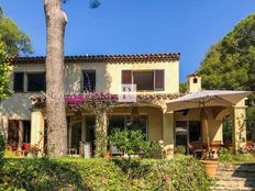 Prestigiosa villa di 167 mq in affitto Saint-Jean-Cap-Ferrat, Provenza-Alpi-Costa Azzurra