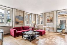 Appartamento di prestigio di 84 m² in vendita Champs-Elysées, Madeleine, Triangle d’or, Francia