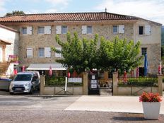 Albergo in vendita a Chamborigaud Occitanie Gard