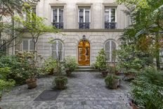 Appartamento in vendita a Saint-Germain, Odéon, Monnaie Île-de-France Parigi