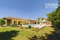 Villa in vendita a Vallon-Pont-d\'Arc Alvernia-Rodano-Alpi Ardèche