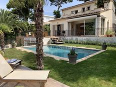 Villa in affitto mensile a Antibes Provenza-Alpi-Costa Azzurra Alpi Marittime