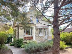 Casa di lusso in vendita a Fontainebleau Île-de-France Seine-et-Marne