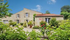 Casa di lusso in vendita a Aigrefeuille-d\'Aunis Nouvelle-Aquitaine Charente-Maritime