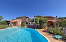 Casa di lusso di 341 mq in vendita Vaison-la-Romaine, Provenza-Alpi-Costa Azzurra