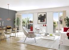 Appartamento di prestigio di 102 m² in vendita Garches, Francia