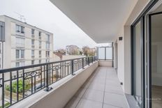 Appartamento di lusso di 81 m² in affitto 34 Rue Victor Diederich, Suresnes, Hauts-de-Seine, Île-de-France