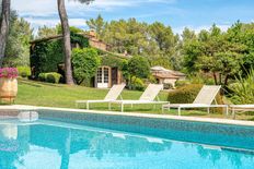 Prestigiosa casa in vendita Grasse, Francia