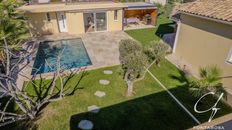 Villa in vendita a Roquebrune-sur-Argens Provenza-Alpi-Costa Azzurra Var