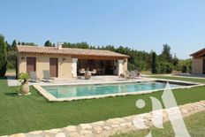 Prestigiosa villa di 210 mq in affitto, Saint-Rémy-de-Provence, Provenza-Alpi-Costa Azzurra