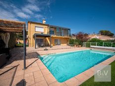 Villa in vendita a Saint-Raphaël Provenza-Alpi-Costa Azzurra Var