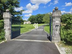 Casa di lusso di 313 mq in vendita Bouëx, Francia