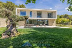 Prestigiosa villa di 220 mq in vendita Aix-en-Provence, Provenza-Alpi-Costa Azzurra