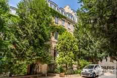 Prestigioso appartamento di 69 m² in vendita 6 Rue Henner, Provence-Opéra – Grands Boulevards, Parigi, Île-de-France