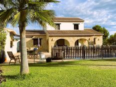 Villa in vendita a Teulada Comunità Valenciana Provincia de Alicante