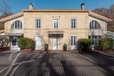 Casa di 411 mq in vendita Latresne, Francia