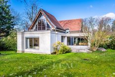 Casa di lusso di 195 mq in vendita Rueil-Malmaison, Francia