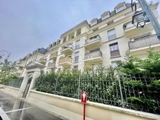 Appartamento di lusso di 61 m² in vendita La Garenne-Colombes, Île-de-France