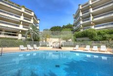 Appartamento di lusso di 77 m² in vendita Antibes, Provenza-Alpi-Costa Azzurra