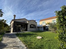 Casa di lusso in vendita a Villeneuve-Loubet Provenza-Alpi-Costa Azzurra Alpi Marittime