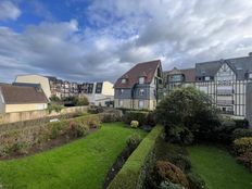 Appartamento di prestigio di 43 m² in vendita Deauville, Normandia