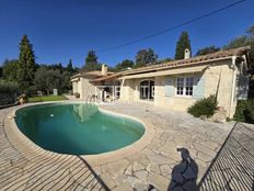 Casa di 157 mq in vendita Châteauneuf-Grasse, Provenza-Alpi-Costa Azzurra