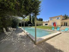 Prestigiosa villa di 190 mq in vendita Mouriès, Francia