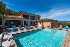 Prestigiosa villa di 200 mq in affitto Sainte-Lucie de Porto-Vecchio, Francia