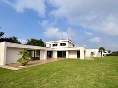 Casa di lusso in vendita Lannion, Francia