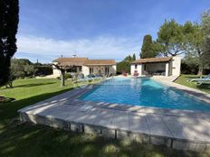 Casa di lusso di 150 mq in affitto Fontvieille, Provenza-Alpi-Costa Azzurra