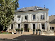 Prestigiosa casa di 704 mq in vendita Agen, Francia