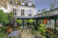 Casa di lusso in vendita a Montmartre, Abbesses, Grandes-Carrières Île-de-France Parigi