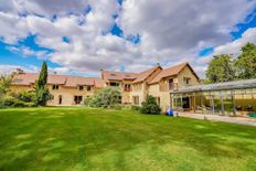 Casa di 700 mq in vendita Adainville, Francia