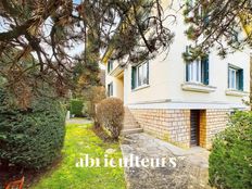 Casa di lusso in vendita a Marly-le-Roi Île-de-France Yvelines