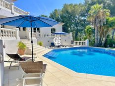 Villa in vendita a Saint-Cyr-sur-Mer Provenza-Alpi-Costa Azzurra Var