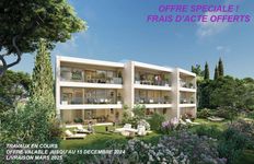 Appartamento di prestigio di 73 m²  140 Avenue Jean et Marcel Fontenaille, Aix-en-Provence, Bocche del Rodano, Provenza-Alpi-Costa Azzurra